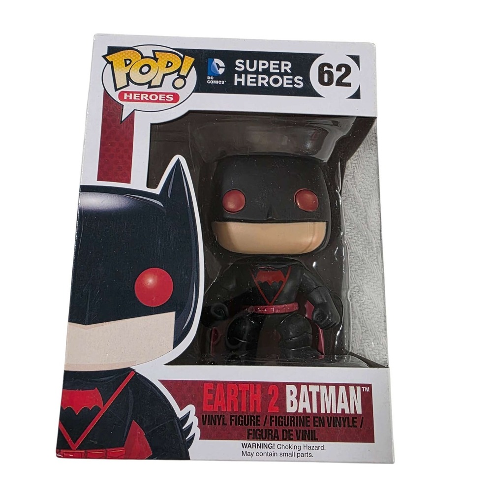 Funko Pop Earth‎ 2 Batman #62 DC Comics Super Heroes Vinyl Figure New